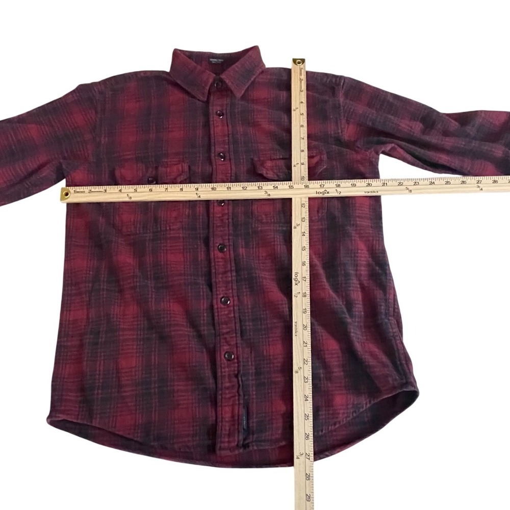 American Eagle Outfitters Plaid Flannel Shirt Red Black Cotton Long Sleeve Men's - Picture 5 of 5